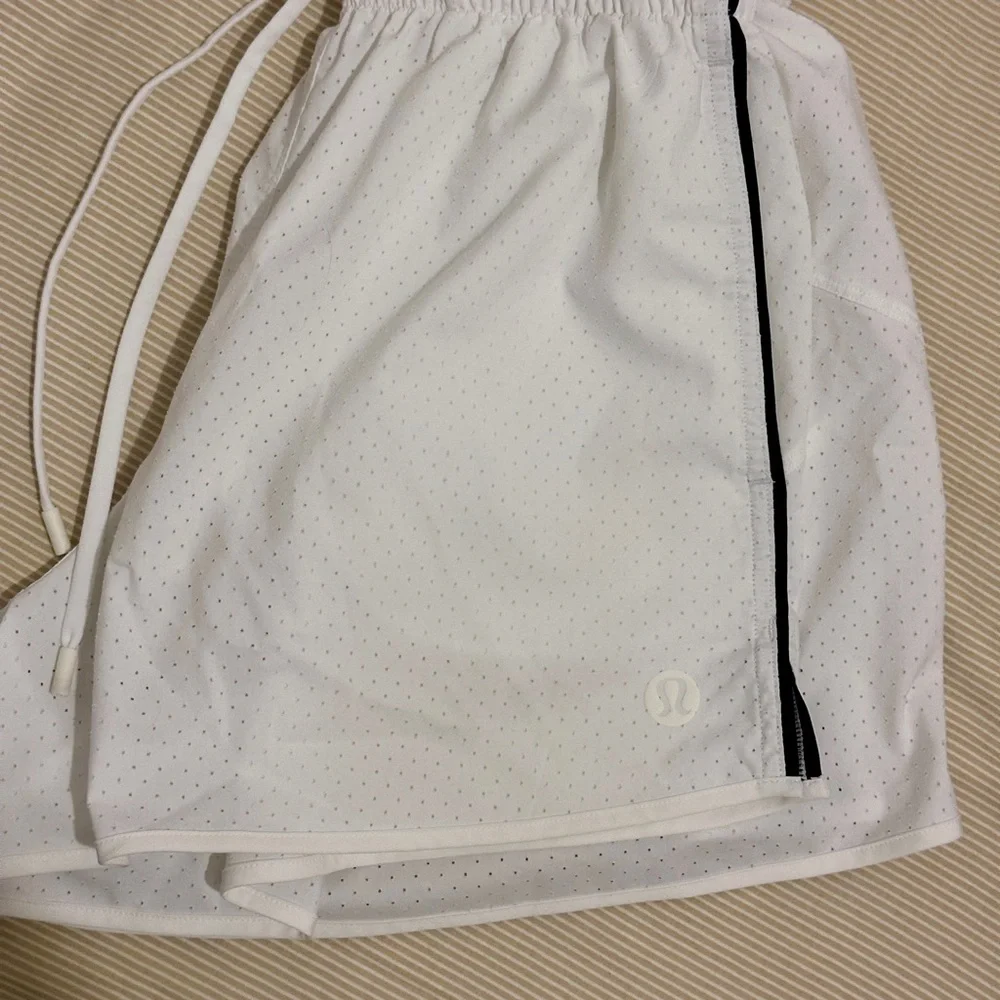 Lululemon Athletica White Athletic Shorts - Picture 2 of 2